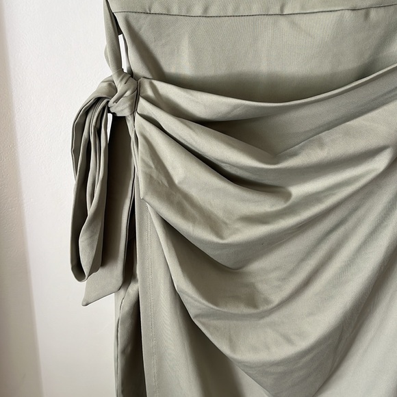 NWT SHERRYRISE One Shoulder Wrap Dress - Women’s Medium - Picture 2 of 6